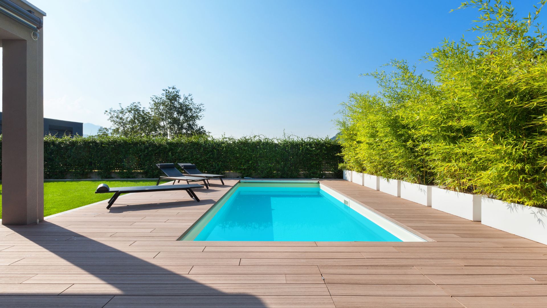 Sécheresse et restrictions d’eau : comment les réseaux de piscinistes s’organisent-ils ? 