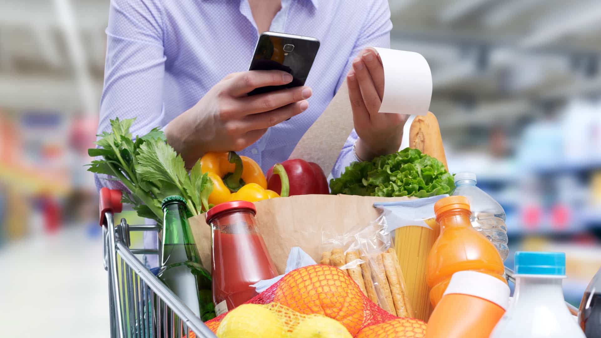 Promotions, prix bloqués, hard discount… Quand les distributeurs multiplient les parades anti-inflation