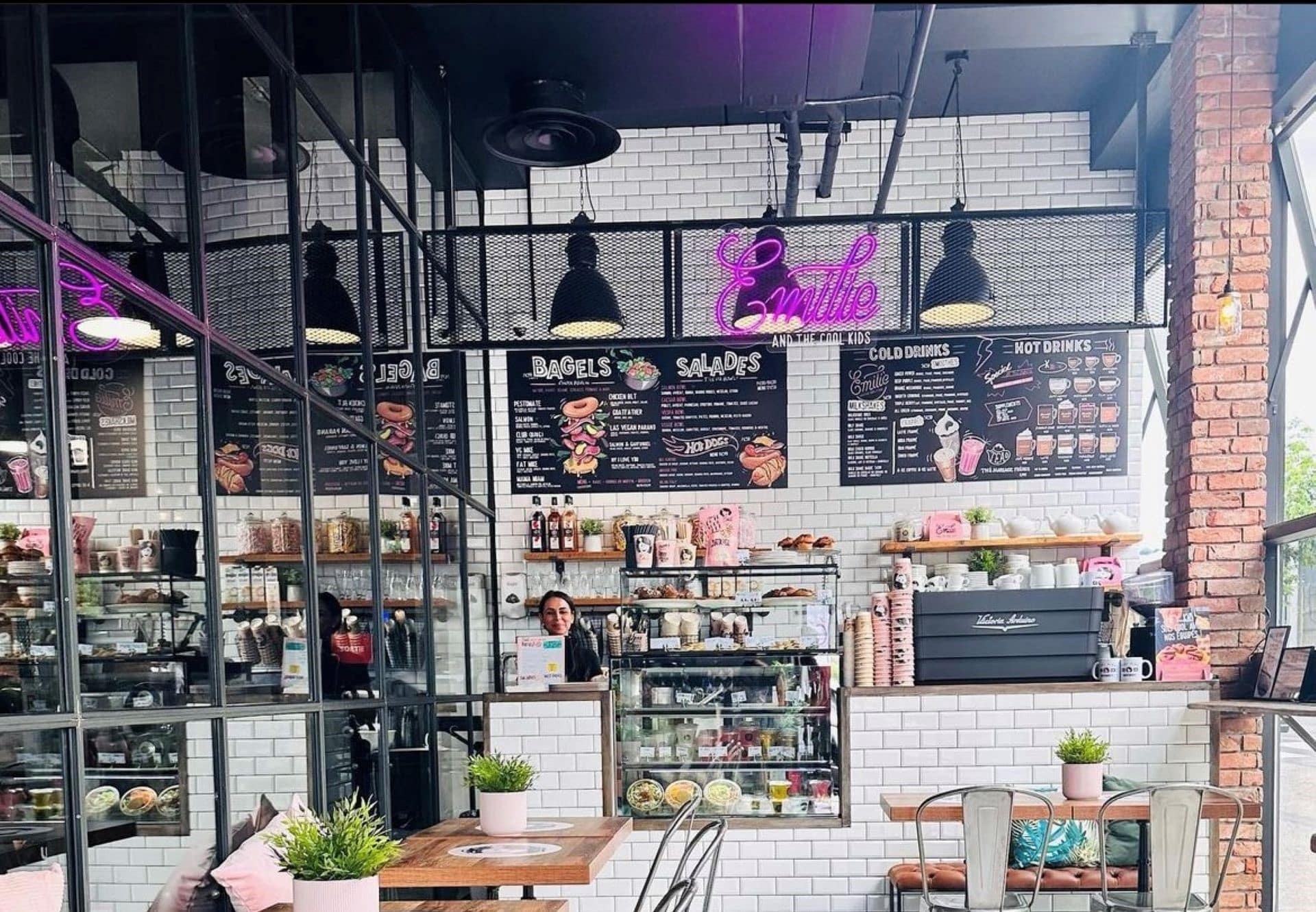 Emilie and the Cool Kids, un coffee shop original et artisanal
