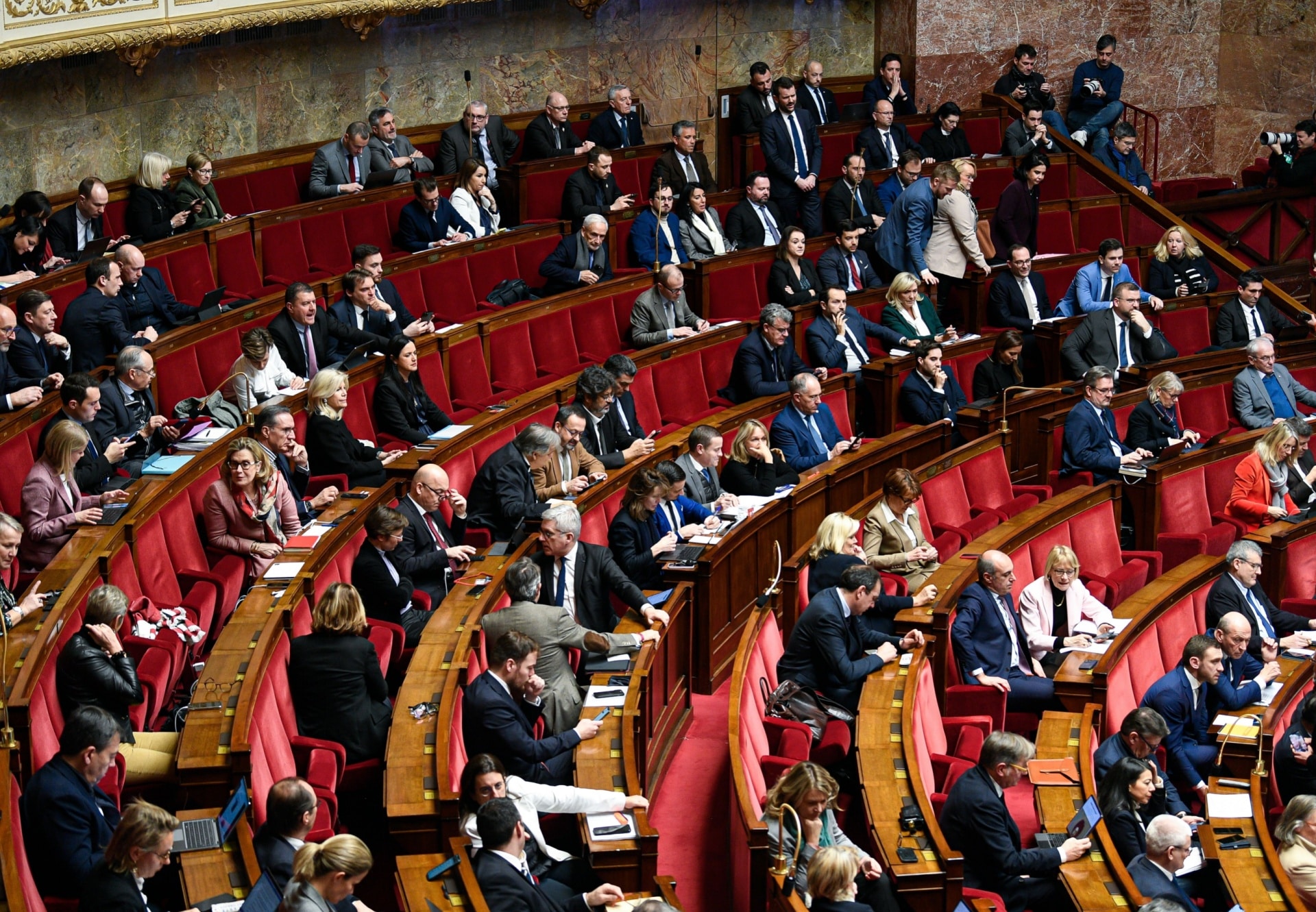 Budget 2025 : après la motion de censure, quelles perspectives pour les franchises ?