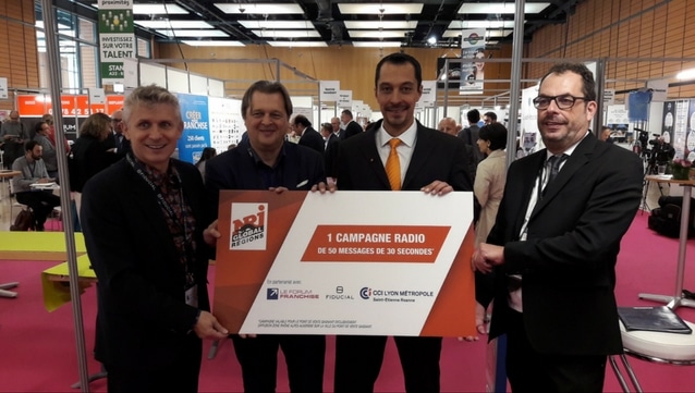 Yann de Canson, Alexandre de Vanssay et Alban d'Orsetti, co-fondateurs de l'enseigne Le 17.45.